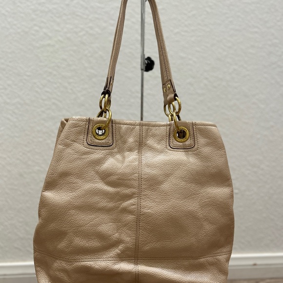 Pre-owned shoulder Coach bag - Picture 2 of 8